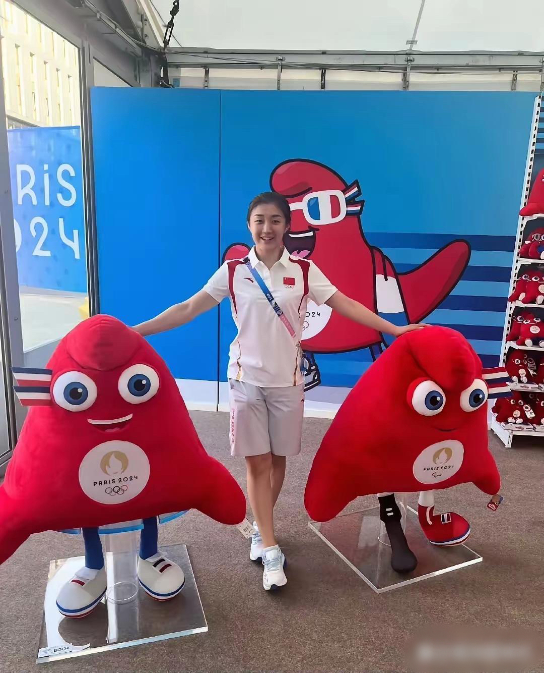  陈梦复出首秀出彩，洛杉矶快船主场横扫AC米兰，豪取11连胜